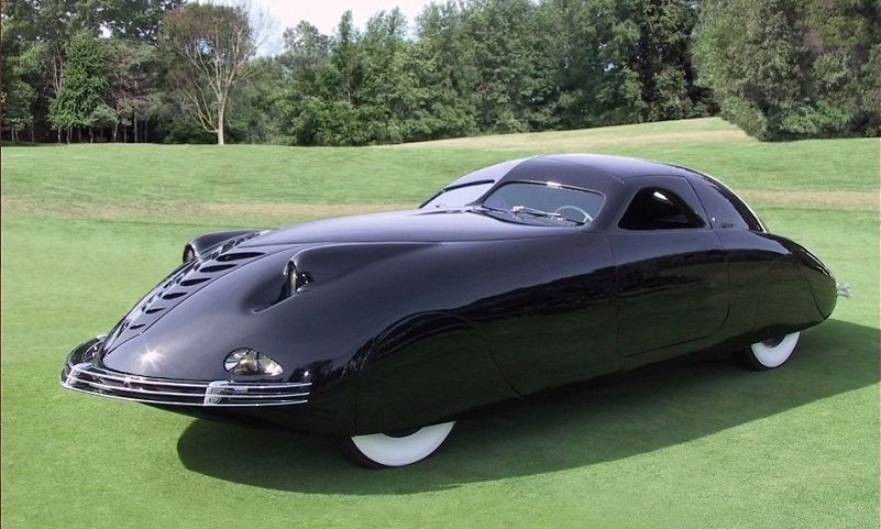 Phantom_Corsair_Six_Passenger_Coupe_1938