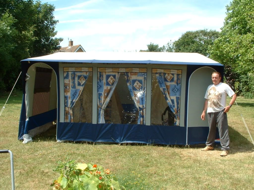 TENT017.jpg