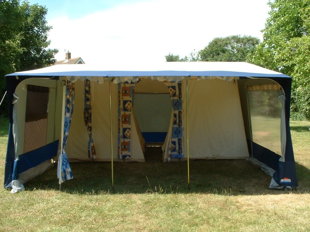 TENT022.jpg