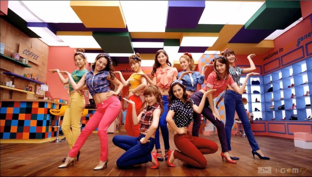 SNSD-GeeJapaneseverMONHDH264.jpg