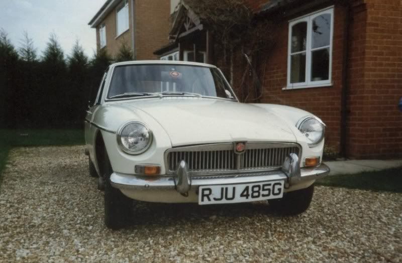 8, Vauxhall Tigra 1.6i - Black