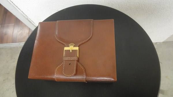 rolex-uhren-box-leder-holz_02_zpsfx1ar80