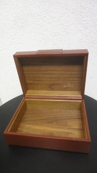 rolex-uhren-box-leder-holz_03_zpsxzcbtmg