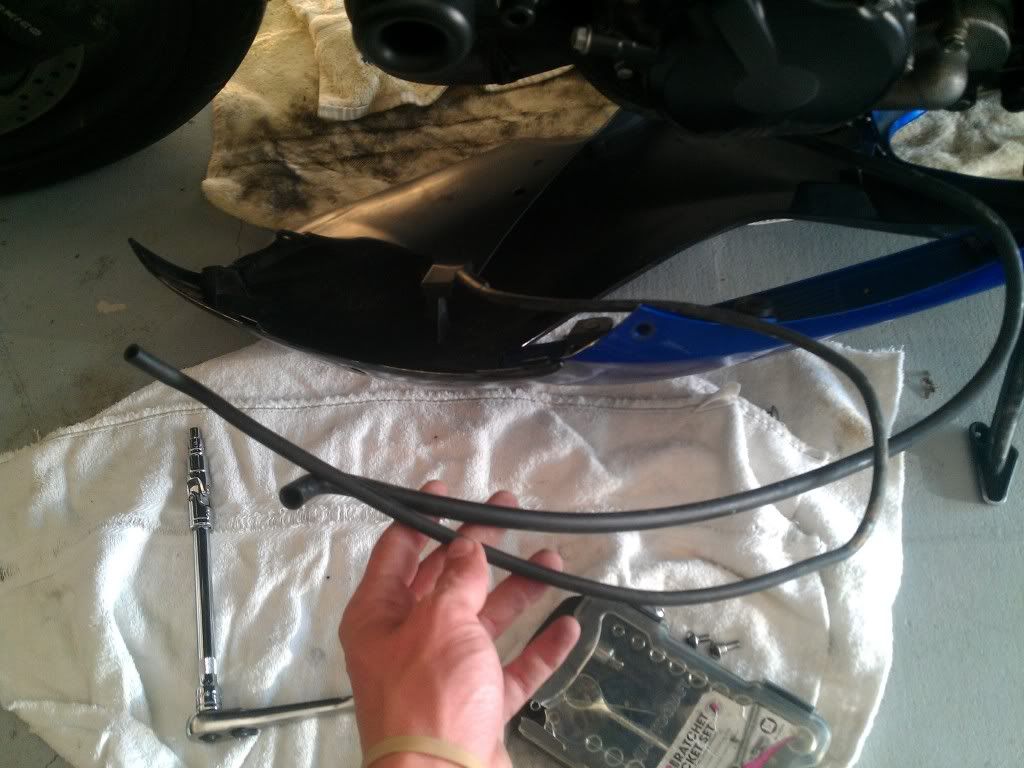 mystery breather hoses? where do they go Suzuki GSXR Forum