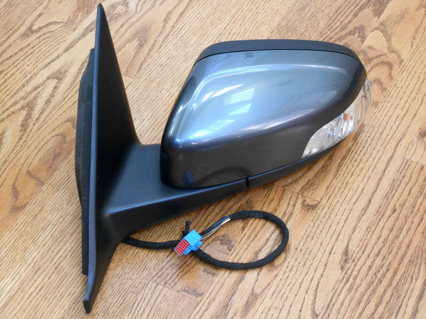 Cover to be painted S40 V50 2007-2012 Left side